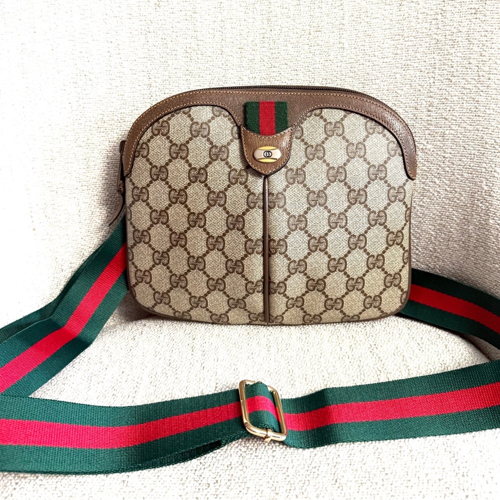 Gucci Beige GG Supreme Crossbody with Green and Red Web Stripe